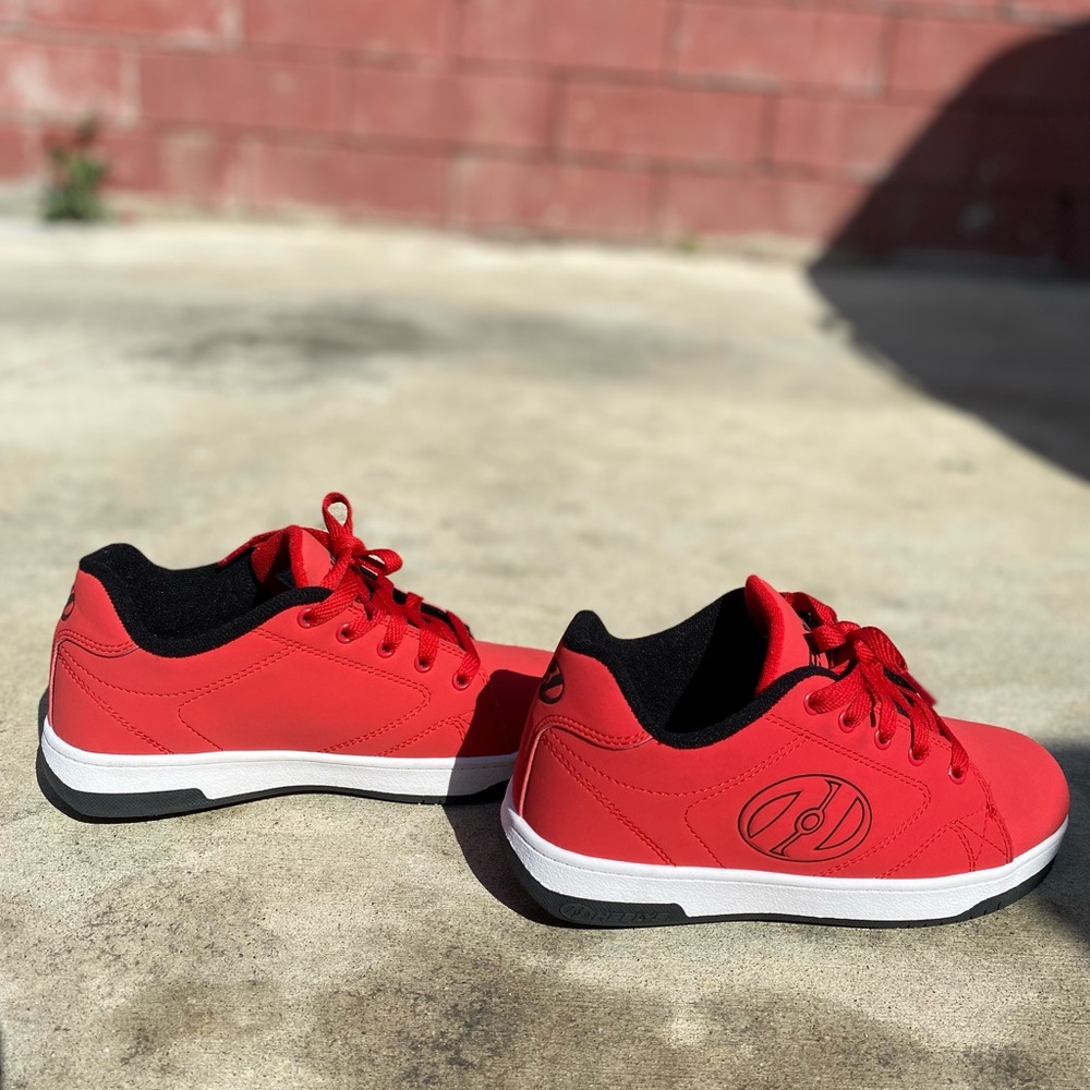 HEELYS The Original Wheeled Shoe Size HES10434 6Y RedBlack | Skate Sneakers